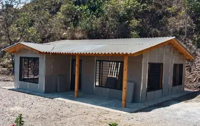 Casa en plaqueta de concreto 1 piso CONCASAYA